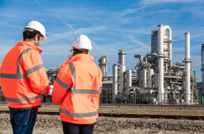 OPPORTUNITÀ DI LAVORO NEL SETTORE PETROLCHIMICO